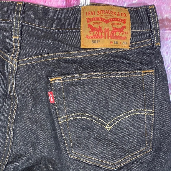 Levi’s 501 Black Denim Jeans Men’s 36x30 Button Fly Straight Leg Classic Vintage - Picture 6 of 10